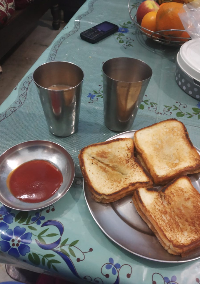 A picture of Bread toast.