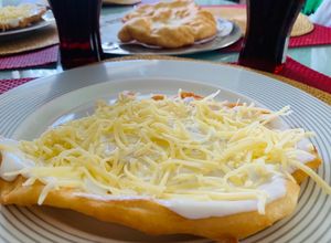 Kefires lángos recept fotója