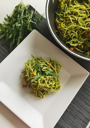 O poză a rețetei Spaghete cu pesto din rucola.