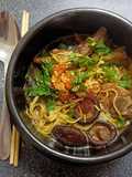 ก๋วยเตี๋ยวพะโล้