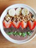 Granola yogurt bowl เวย์โปรตีน/strawberry/kiwi มื้อเช้า low carb