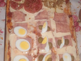 Pizza casera en la plancheta