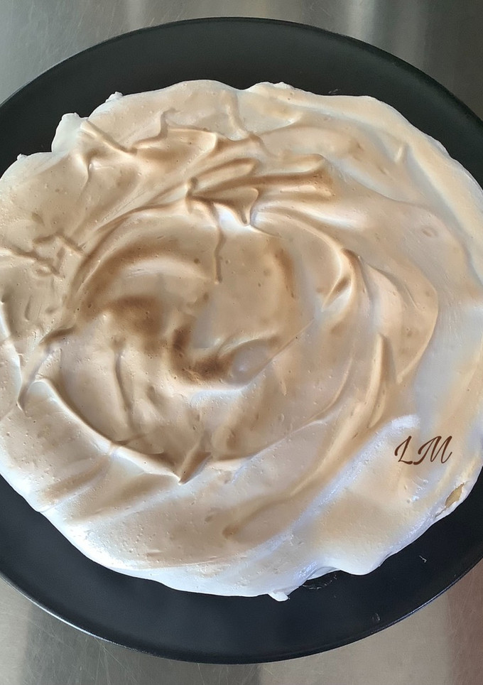 Una foto de Tarta de limón y merengue