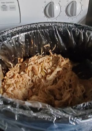 A picture of Slow cooker Mississippi chicken (sandwiches).