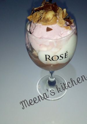 A picture of Simple ice creamy.