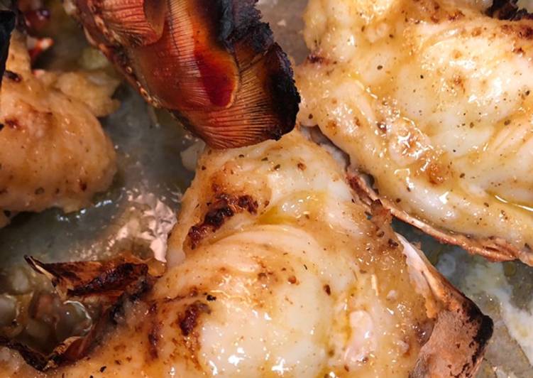 Steps to Prepare Quick Broiled Lobster Tails