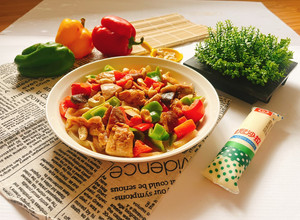 腰果香菇雞腿肉（桂冠沙拉醬） 的食譜成品照片