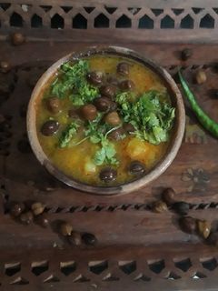 आलू चना (Aloo Chana recipe in hindi) रेसिपी मुख्य फोटो