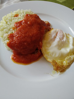 Una foto de Arroz a la cubana