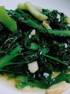 蒜炒芥藍菜 的食譜成品照片