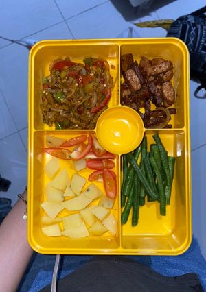 Foto resep (Eat Clean Menu) Ayam Suwir Nabati/Vegetarian Sambalado + Tahu Tempe Kecap