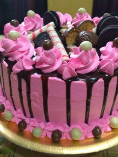 Una foto de Drep Cake o Torta Chorreada