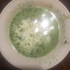 A picture of Spinach soup.