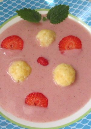 Eperkrémleves túrógombóccal (Gluténmentesen is) recept fotója