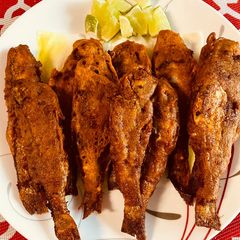 A picture of Mango fish fry.