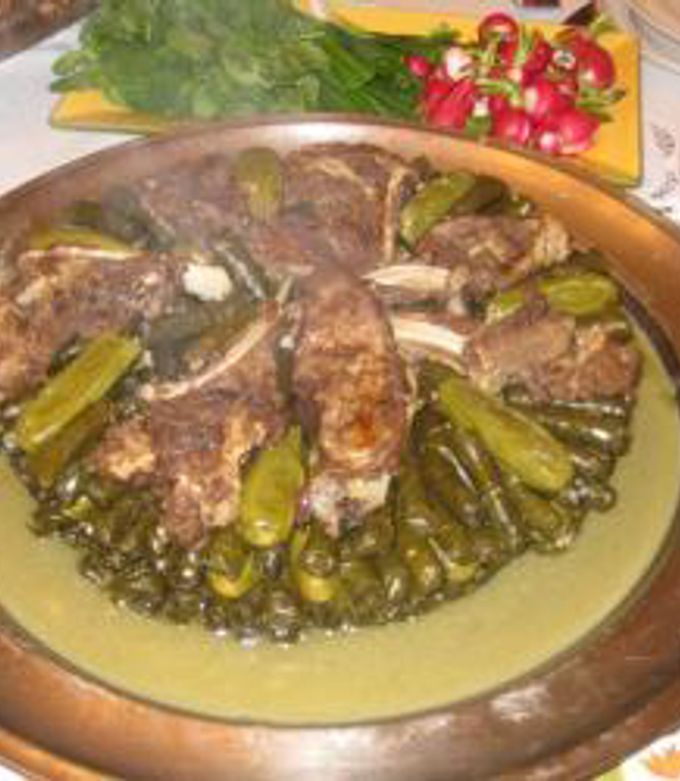 Simulyator porno videosiga yopishib qolgan Sohilda yalangoch holda mast