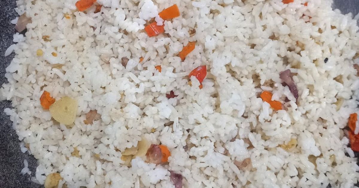 Nasi goreng bumbu iris terasi