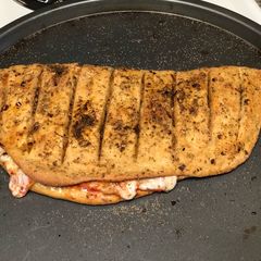 A picture of Garlic Bread.