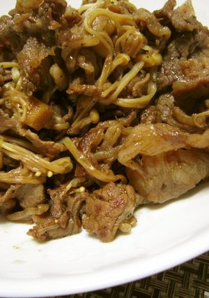 A picture of Easy Sukiyaki with Beef and Enoki Mushrooms.