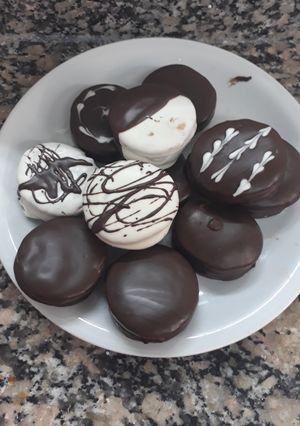 Una foto de Alfajores de chocolate