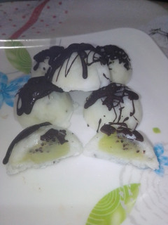 Una foto de Bombones helados de kiwi y yogurt