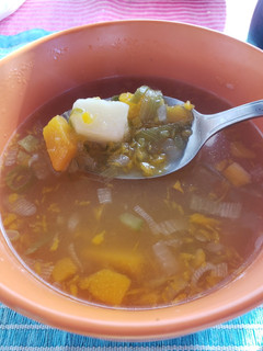 Una foto de Sopa de verduras *fácil y rápido*