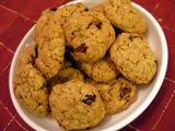 OATMEAL RAISON COOKIES