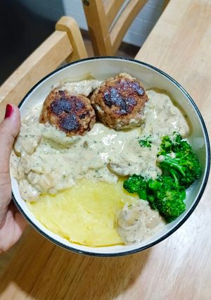 Foto resep Beef Hamburg Steak Saus Jamur