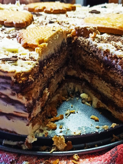 Una foto de Tarta de galletas dinosaurios