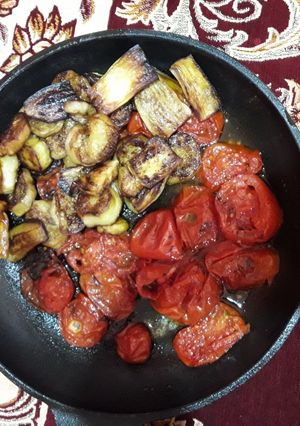 عکسی از دستور گوجه بادمجان جدا