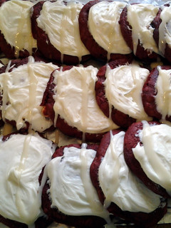 A picture of 2juicy4u Red Velvet Cookies.