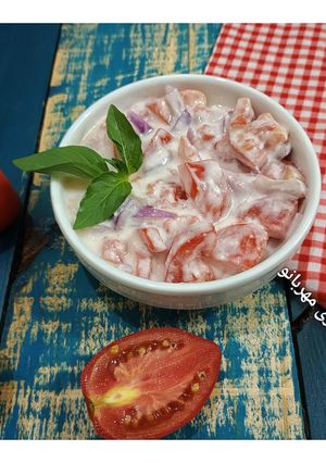 عکسی از دستور سالاد گوجه روسی