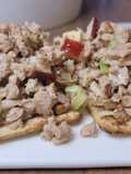 Ensalada vegana sabor pollo