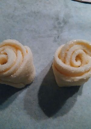 Una foto de Rosas hojaldradas