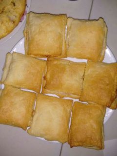 Una foto de Hojaldres de jamón york y queso