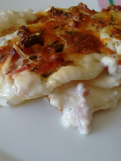 Una foto de Patatas gratinadas con bacon