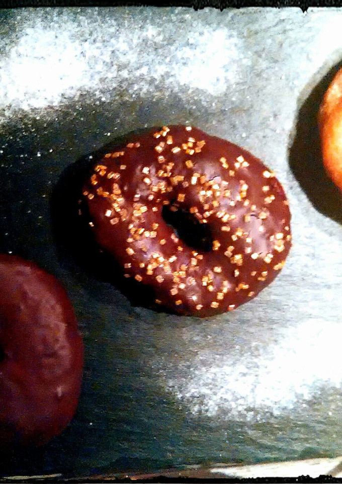 Una foto de Donuts de choco sencillos