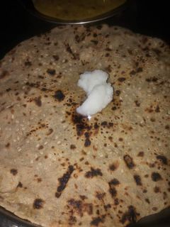 बाजरे की रोटी (Bazre ki roti recipe in Hindi) रेसिपी मुख्य फोटो