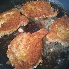 A picture of Keto fried pork chops.