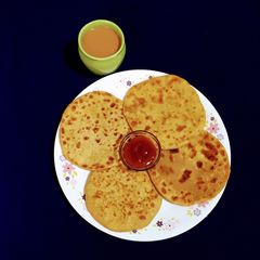 A picture of Disc Dal Paratha.