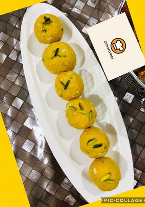 A picture of Besan ke laddu.
