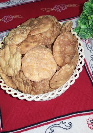 A picture of Homemade papri.