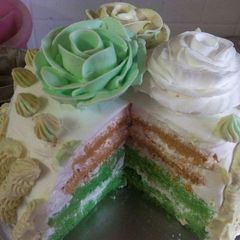 A picture of Tricolour eggless cake.