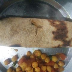A picture of Chickpeas roti roll.