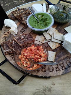 Una foto de Pasta de huevo y pimiento morrón. Para sándwich o aperitivo