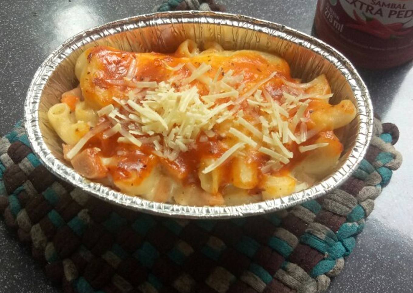 Makaroni schotel panggang