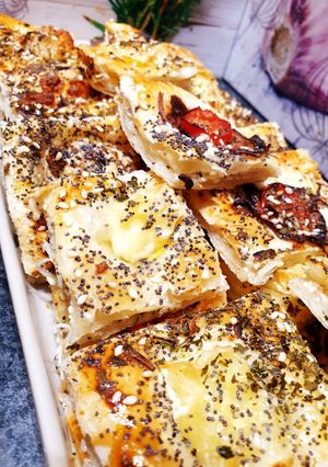 Une photo de Feuilletés apéritifs fromage brie tomate chèvre 😋 #tablierdor2023