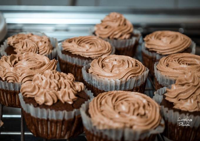 Recipe of Favorite The best Chocolate cupcakes