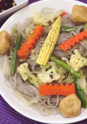 Hình của món Miến xào rau củ (chay).