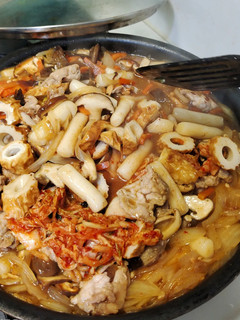 簡單日式台式韓式泡菜炒年糕 的食譜成品照片